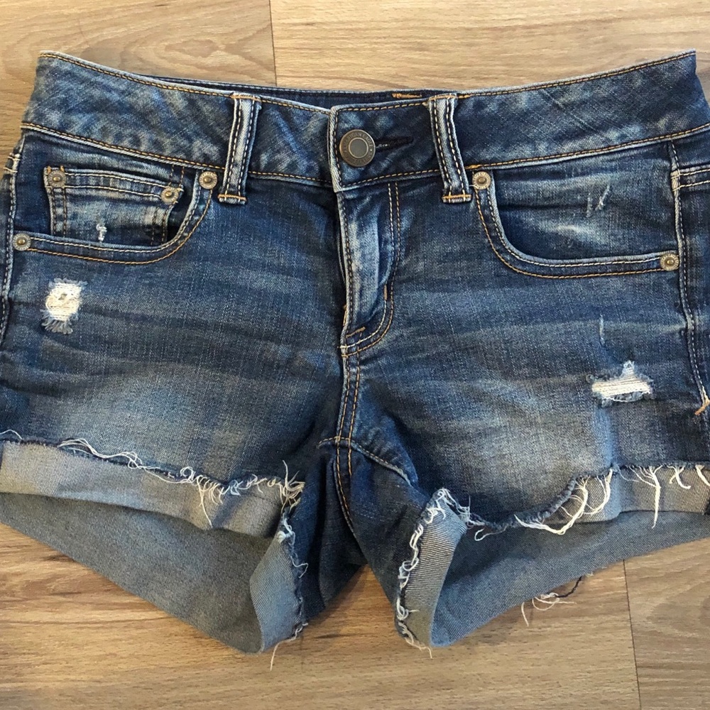 AMERICAN EAGLE SUPER STRETCH SHORTIE